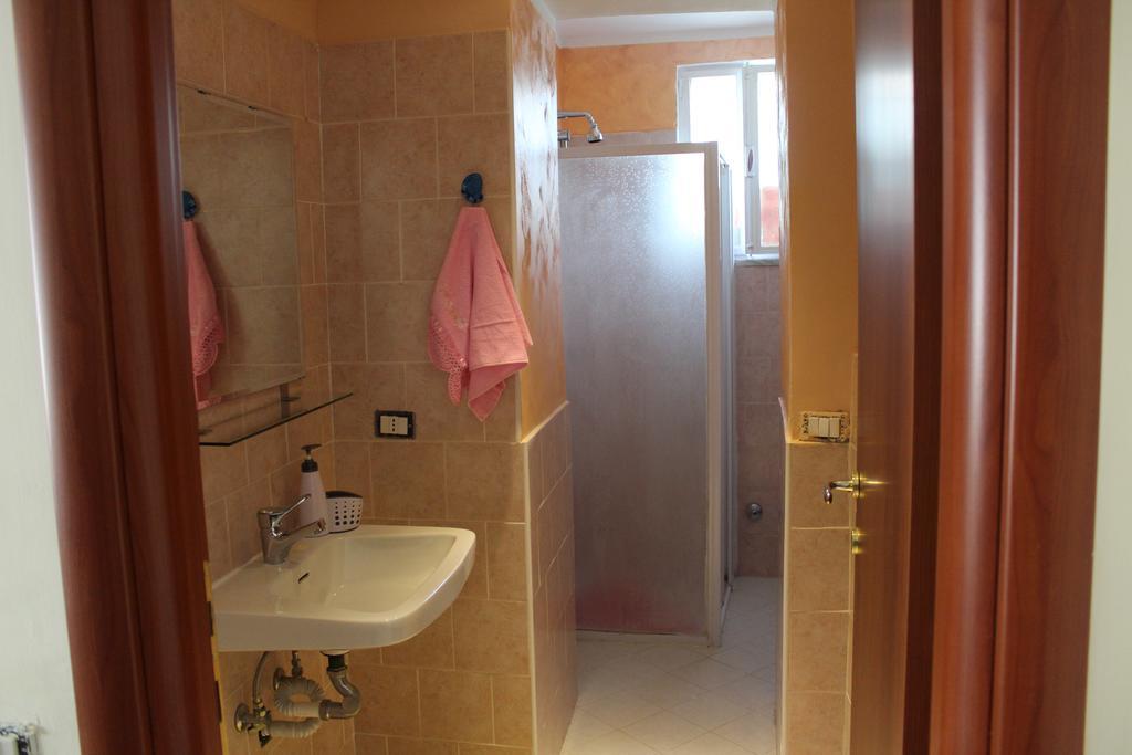 Anvi Apartment Pollena Trocchia Bagian luar foto