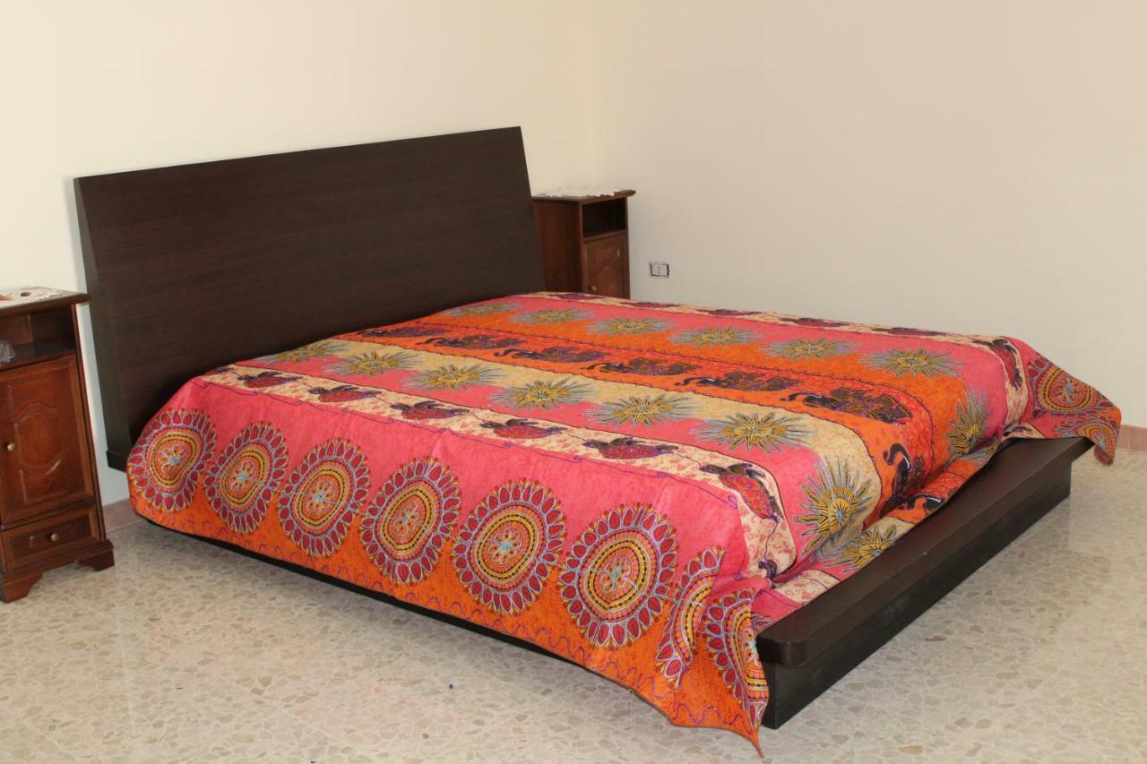 Anvi Apartment Pollena Trocchia Bagian luar foto